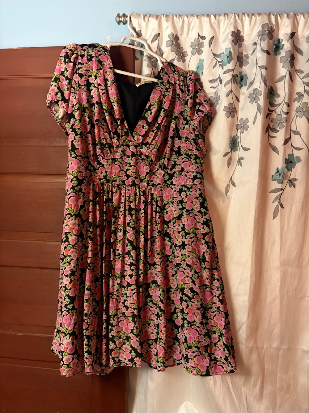 eshakti Black Floral Midi Dress with Pink Blossoms